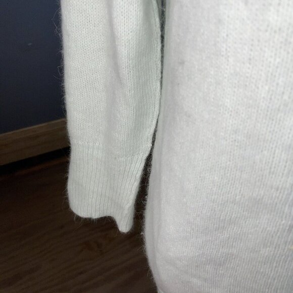 Cynthia Rowley Women L Seafoam Green Angora Rabbit Hair Nylon Knit Soft Sweater - Picture 3 of 10